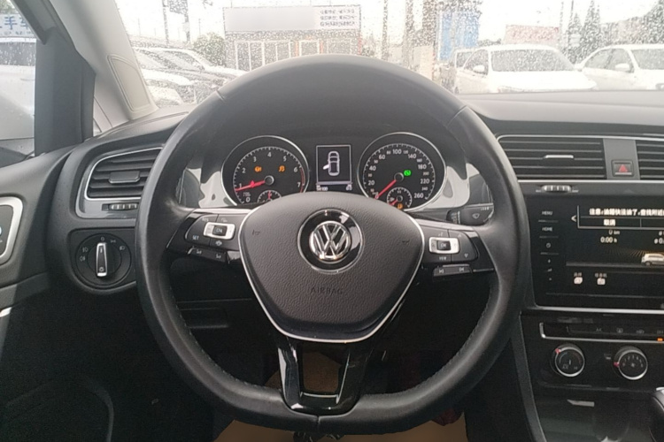 Volkswagen Golf 2020 #11 Volkswagen Golf 2020 car image #11