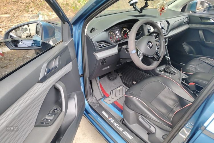 Volkswagen Tharu 2019 imagen de coche #18