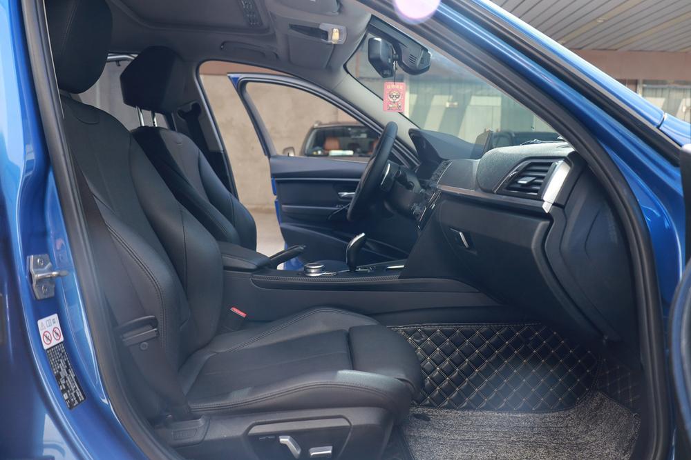 BMW 3 Series 2019 #8 BMW 3 Series 2019 car image #8