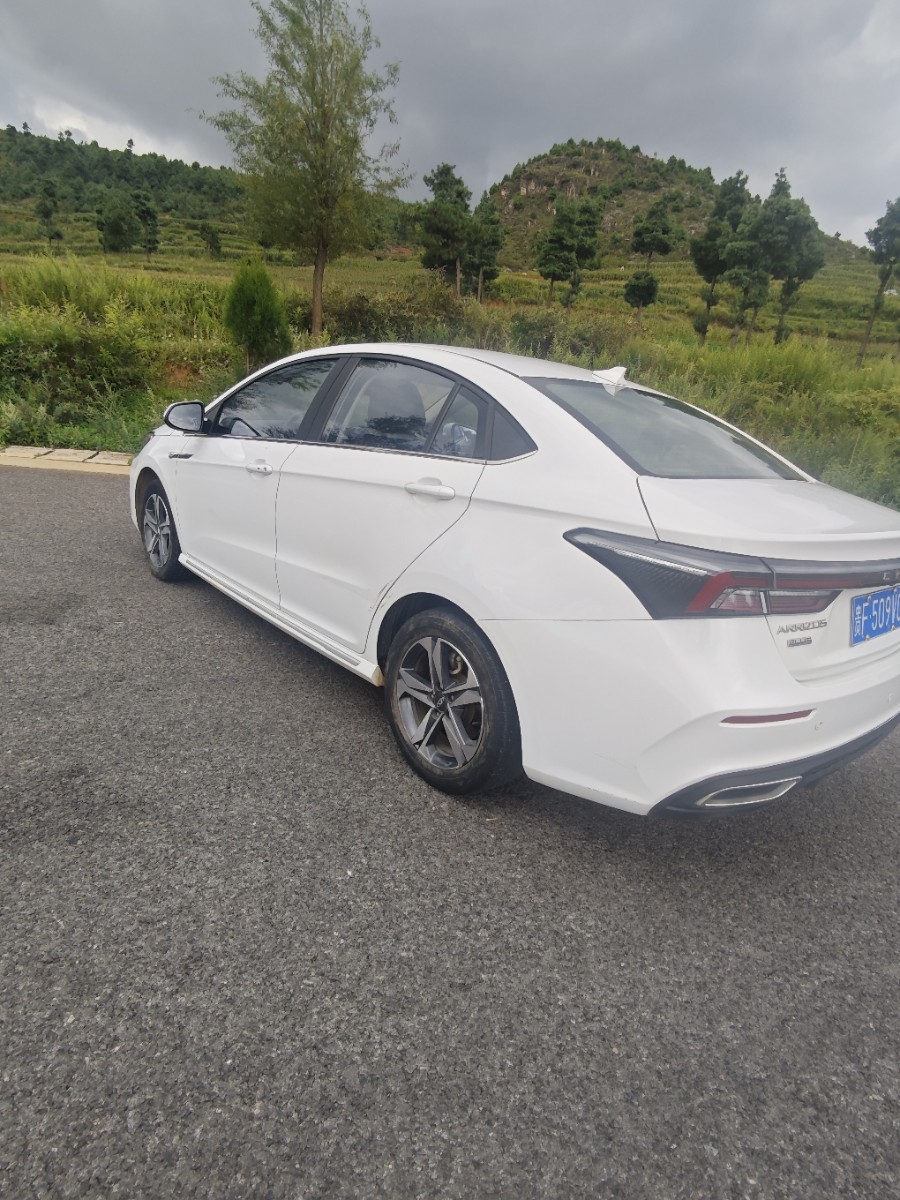 2022 #5 2022 immagine di auto #5