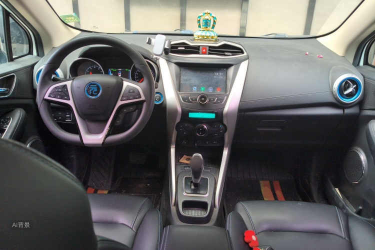 BYD Yuan New Energy 2019 #11 BYD Yuan New Energy 2019 car image #11