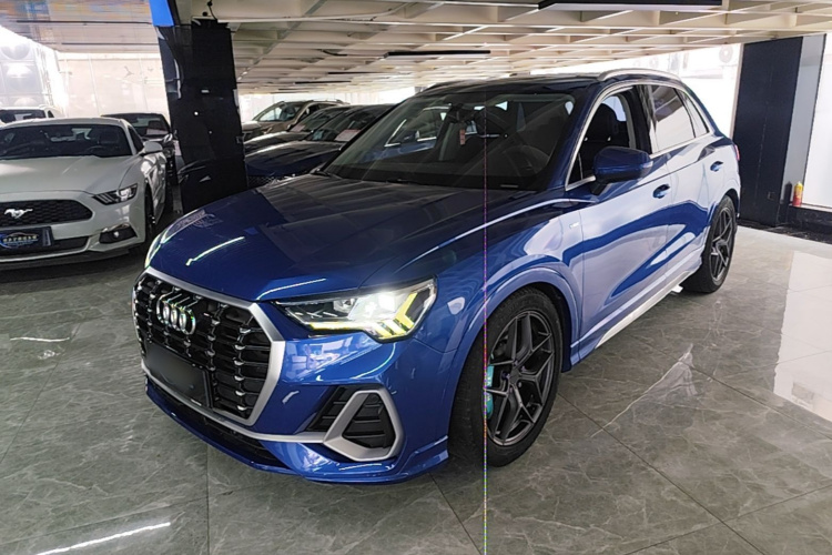 Audi Q3 2020 #2 Audi Q3 2020 car image #2