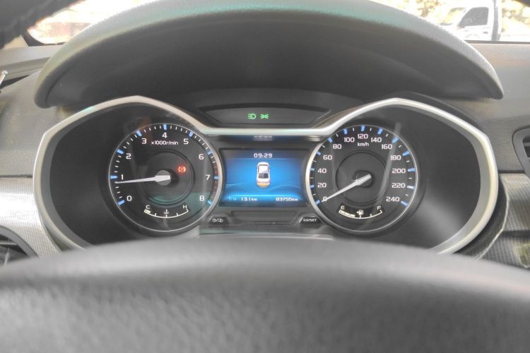 GEELY Emgrand 2018 #12 GEELY Emgrand 2018 car image #12