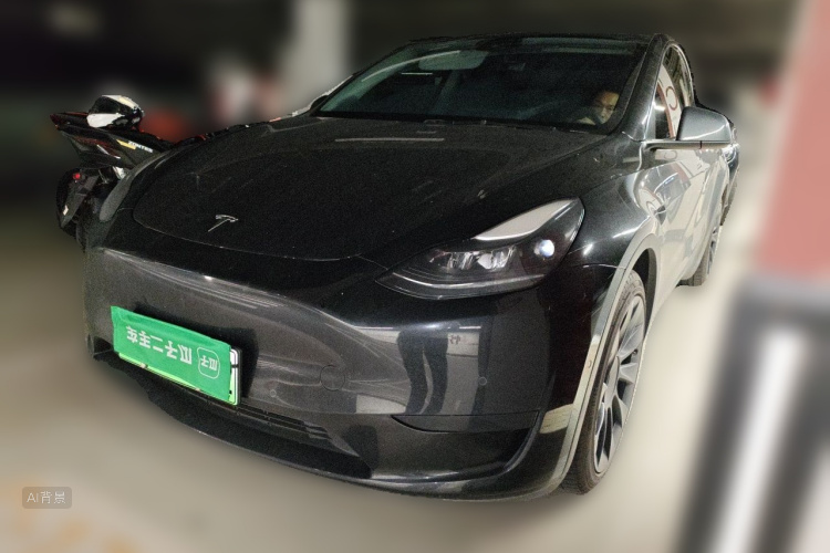 Tesla Model Y 2022 car image #2