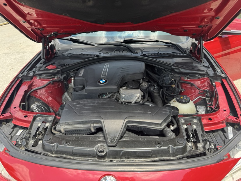 BMW 3 Series 2013 car image #9