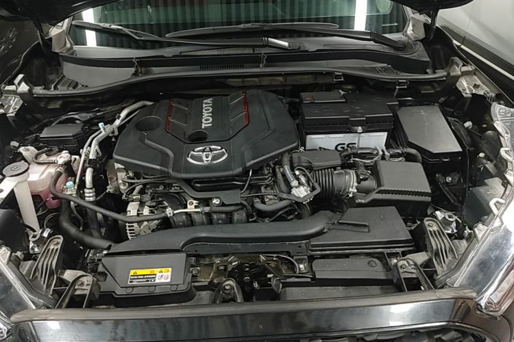 Toyota Corolla Cross 2024 immagine di auto #20