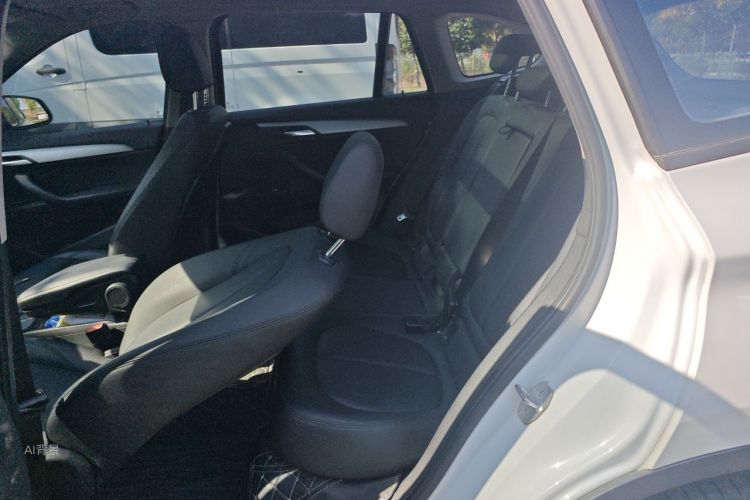 BMW X1 2018 #19 BMW X1 2018 immagine di auto #19