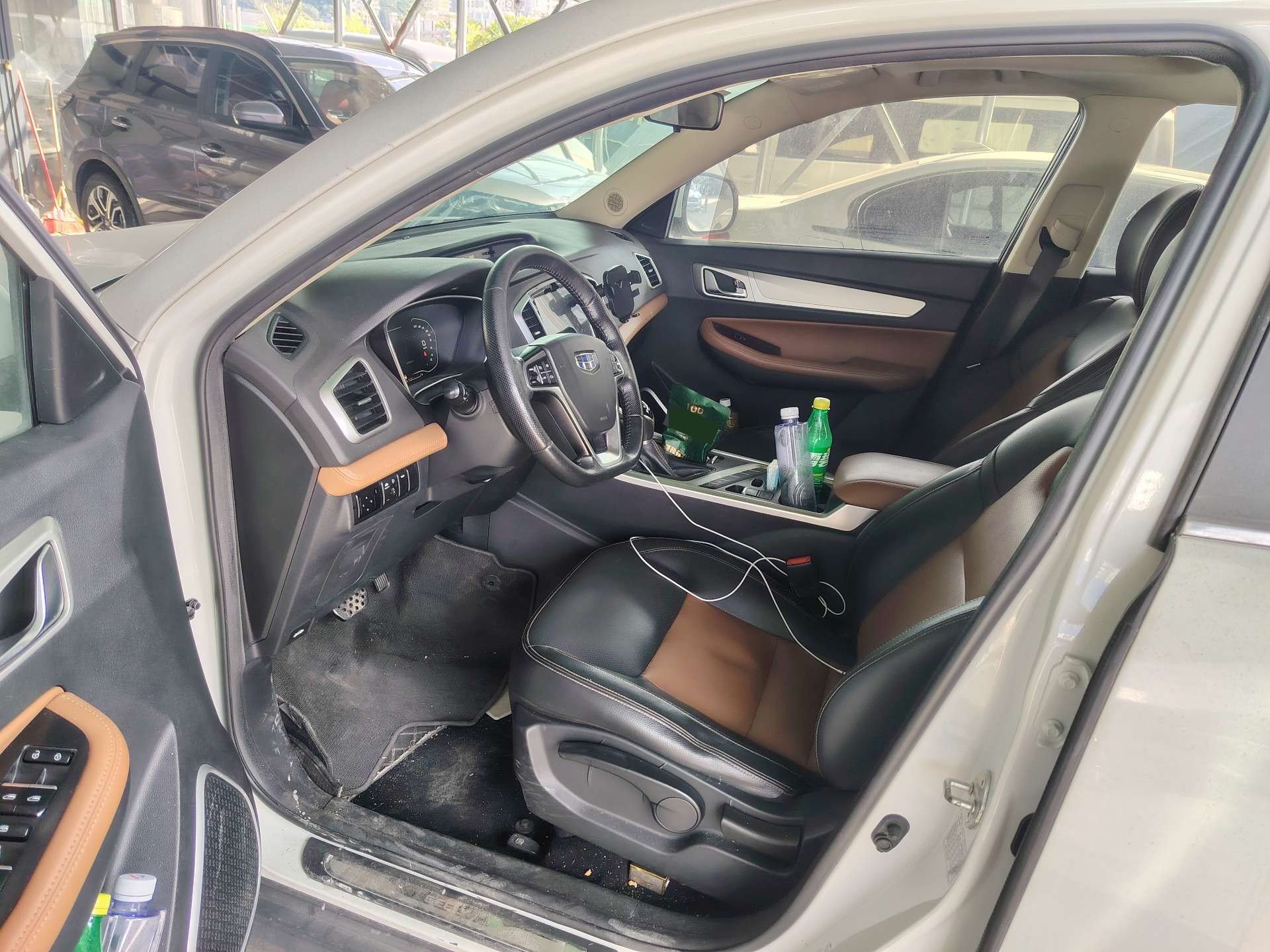 GEELY Vision X6 2018 صورة سيارة #5