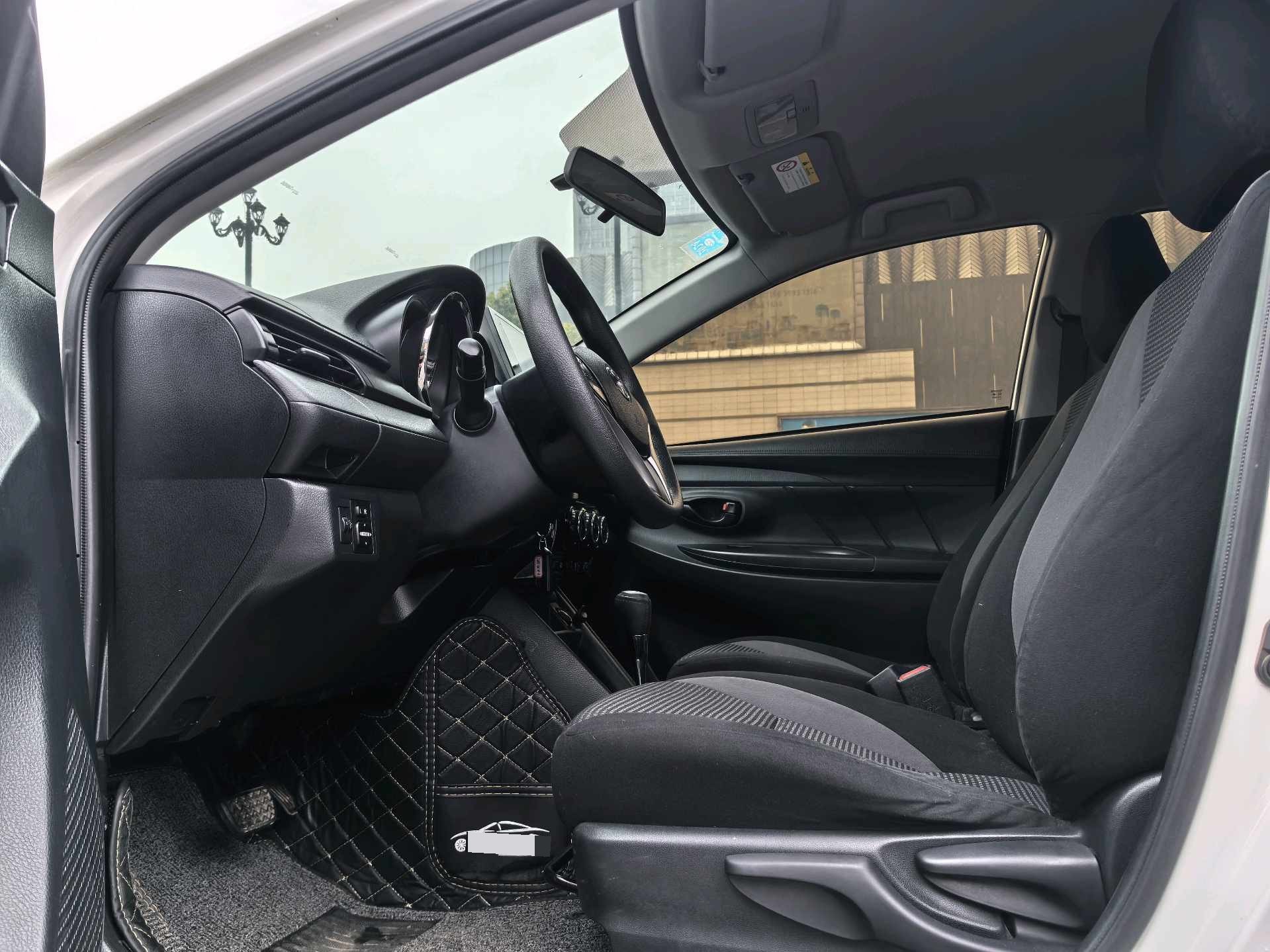 Toyota Vios 2022 imagen de coche #4