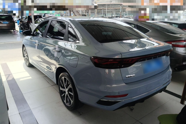 GEELY Emgrand 2023 car image #5