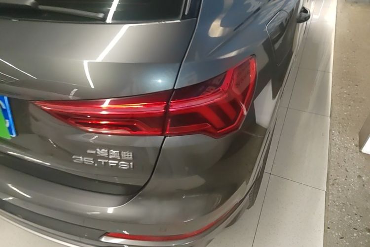 Audi Q3 2021 #8 Audi Q3 2021 car image #8
