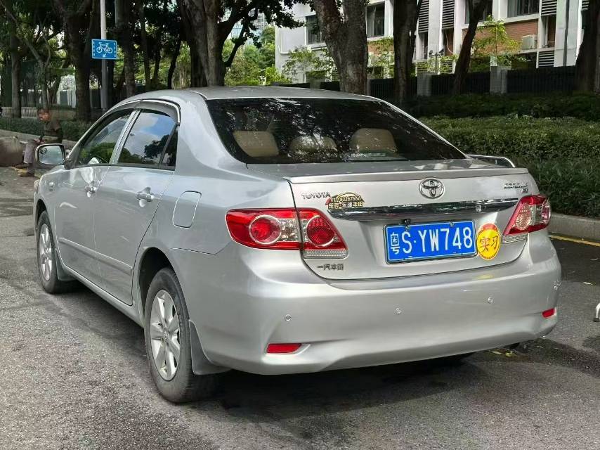 Toyota Corolla 2013 #9 Toyota Corolla 2013 car image #9