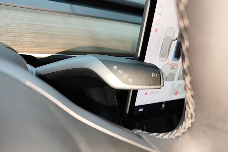 Tesla Model 3 2021 immagine di auto #22