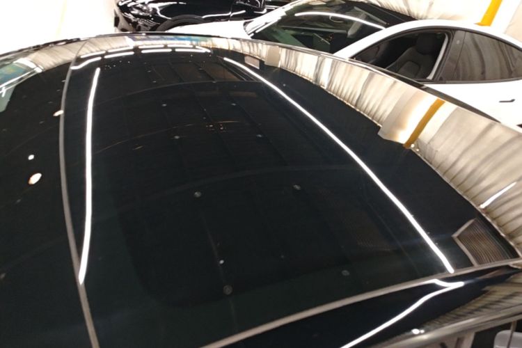 Tesla Model Y 2023 immagine di auto #22
