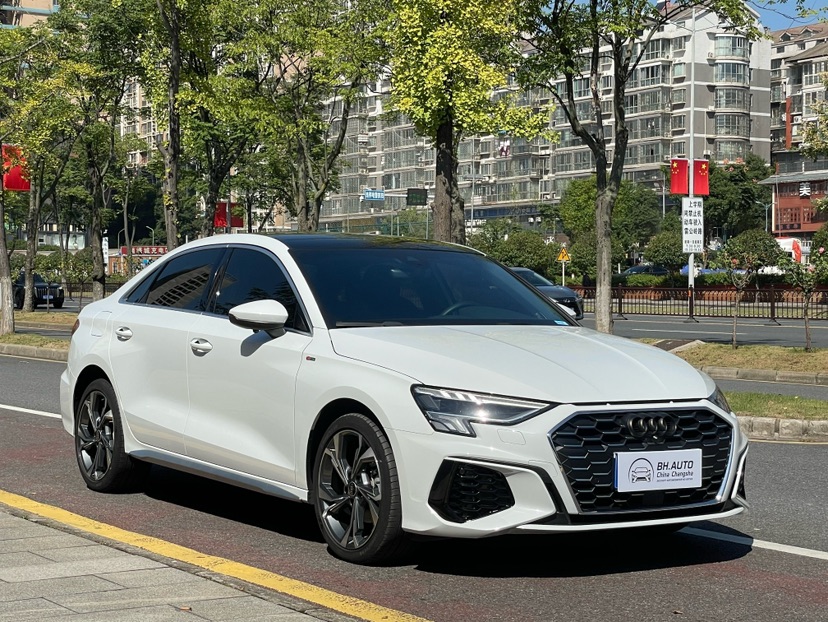Audi A3 2023 car image #3