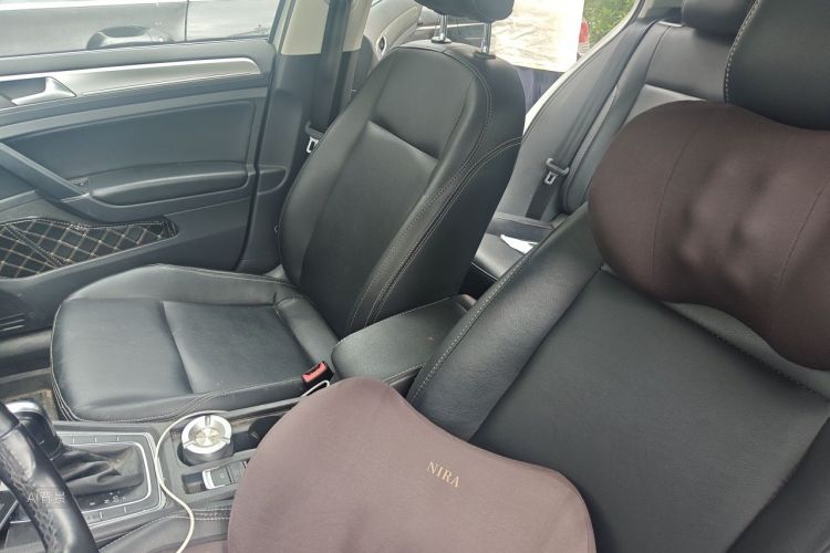 Volkswagen Golf 2019 #17 Volkswagen Golf 2019 car image #17