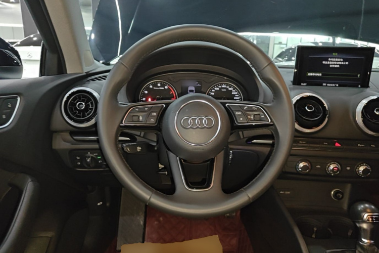 Audi A3 2020 car image #11