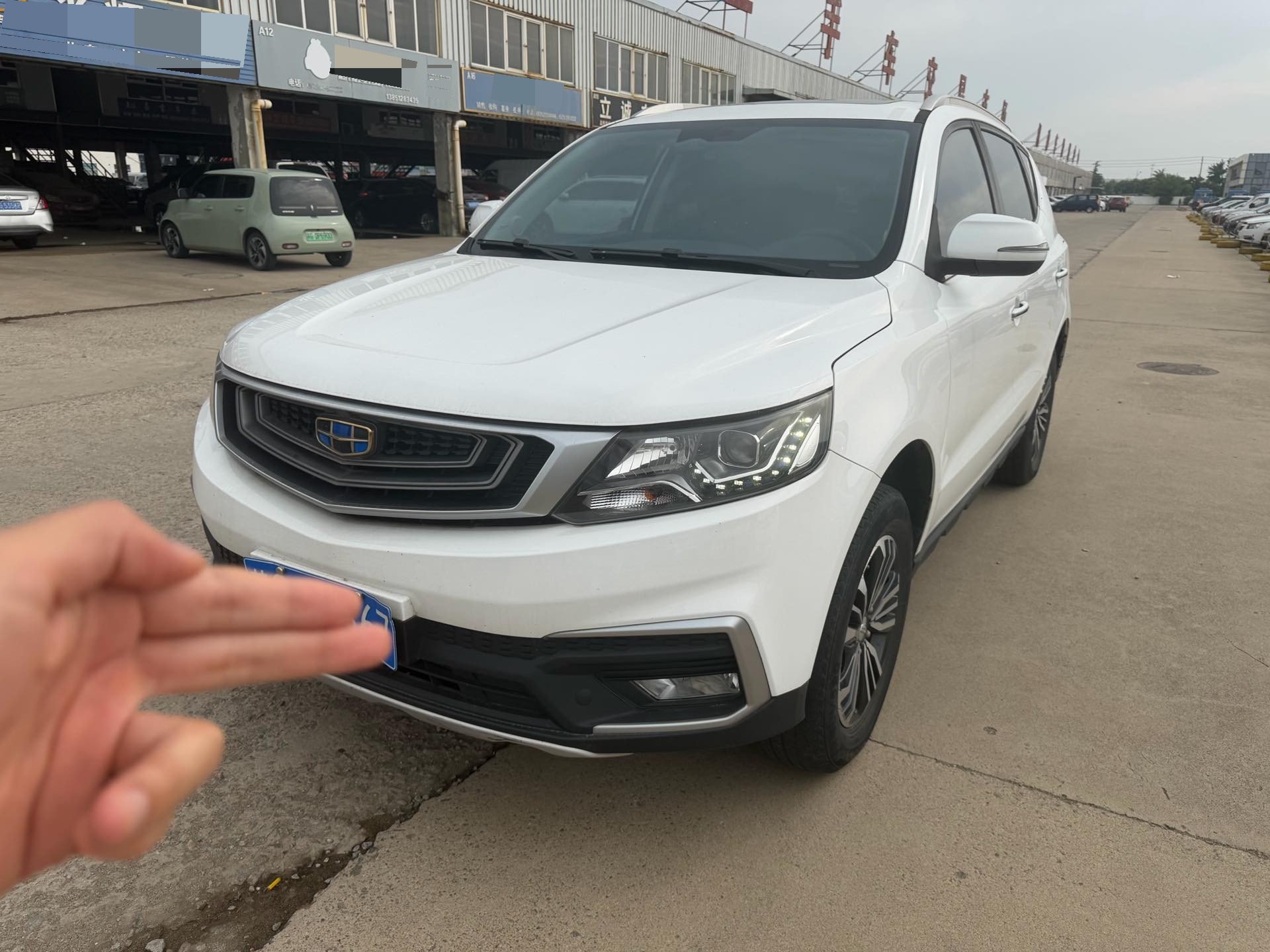 GEELY Vision X6 2019 car image 