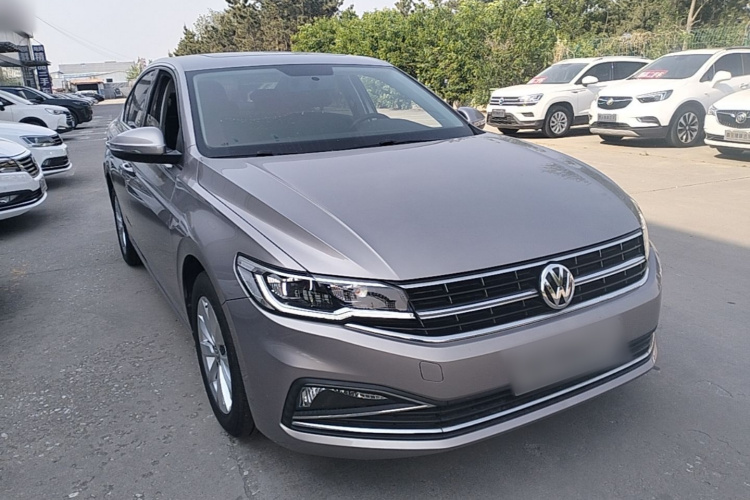 Volkswagen Bora 2019 #4 Volkswagen Bora 2019 car image #4