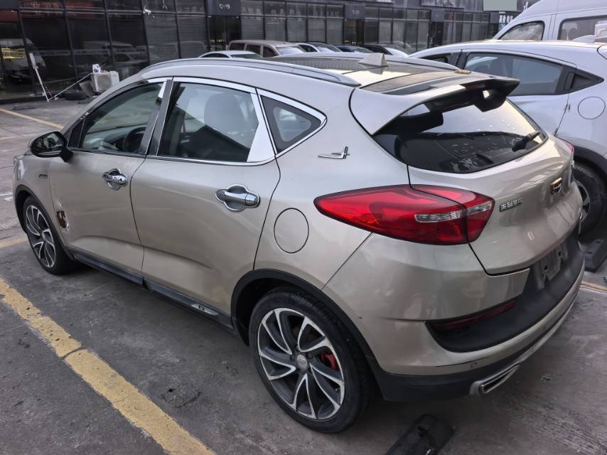 GEELY Emgrand GS 2017 #7 GEELY Emgrand GS 2017 immagine di auto #7
