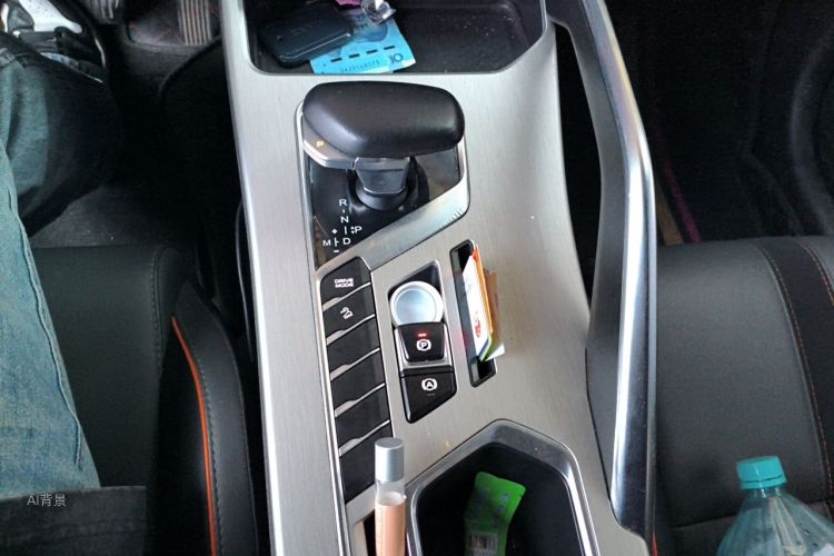 GEELY Coolray 2023 immagine di auto #16