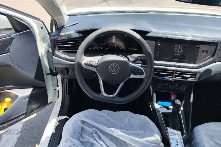 Volkswagen Lavida 2026 car image #12