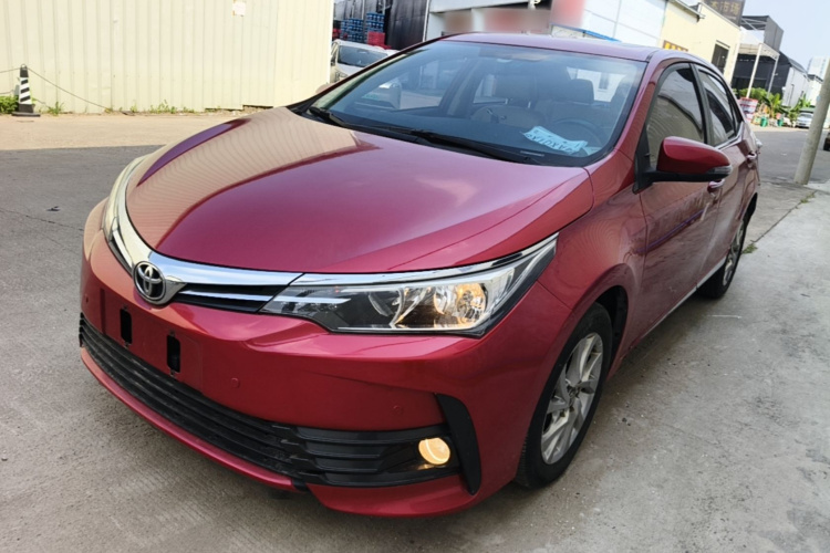 Toyota Corolla 2017 immagine di auto #2