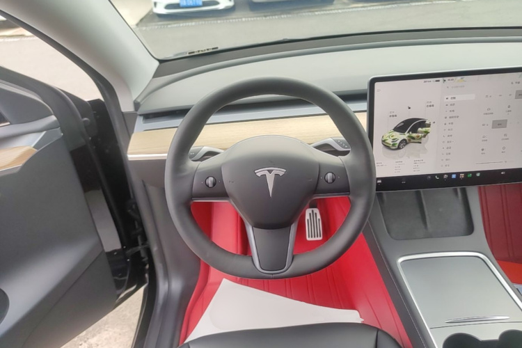 Tesla Model Y 2023 #11 Tesla Model Y 2023 immagine di auto #11