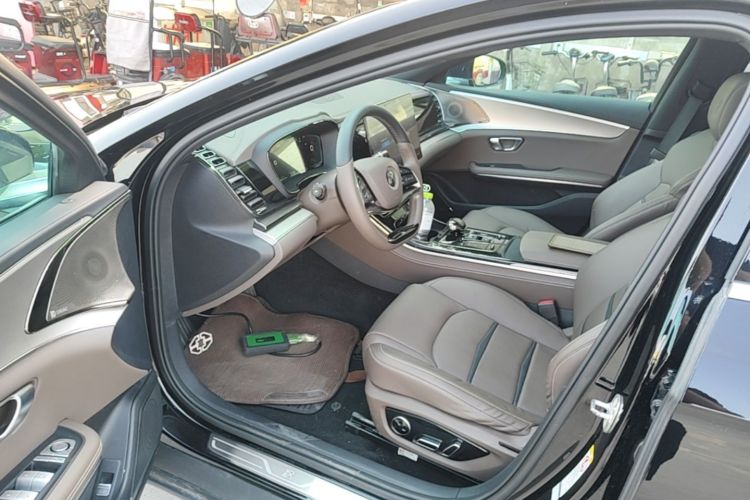 BYD Han 2021 car image #16