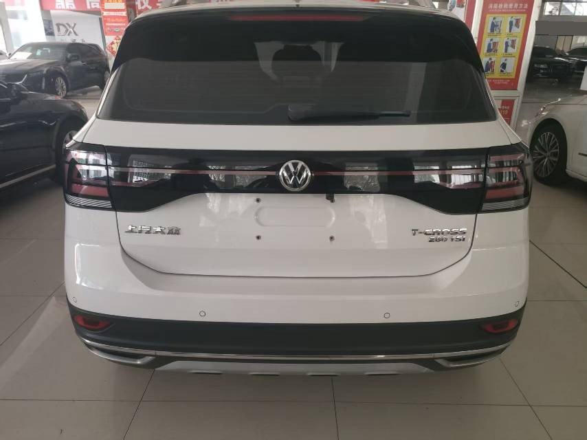 Volkswagen T-Cross 2019 car image #4