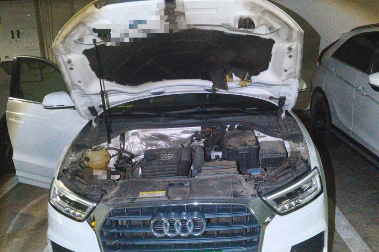 Audi Q3 2018 #18 Audi Q3 2018 car image #18