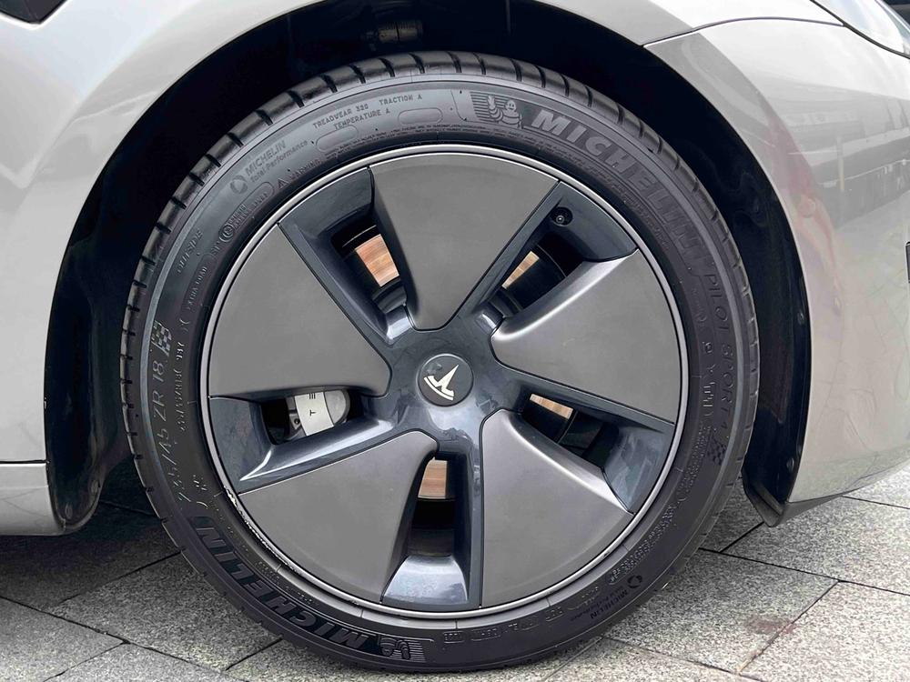 Tesla Model 3 2023 #6 Tesla Model 3 2023 immagine di auto #6