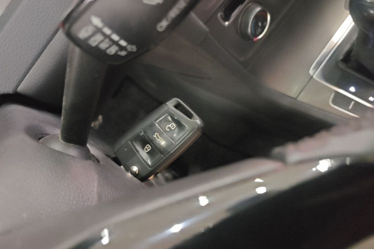Volkswagen Golf 2015 #9 Volkswagen Golf 2015 car image #9