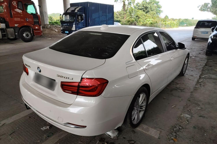 BMW 3 Series 2017 car image #5