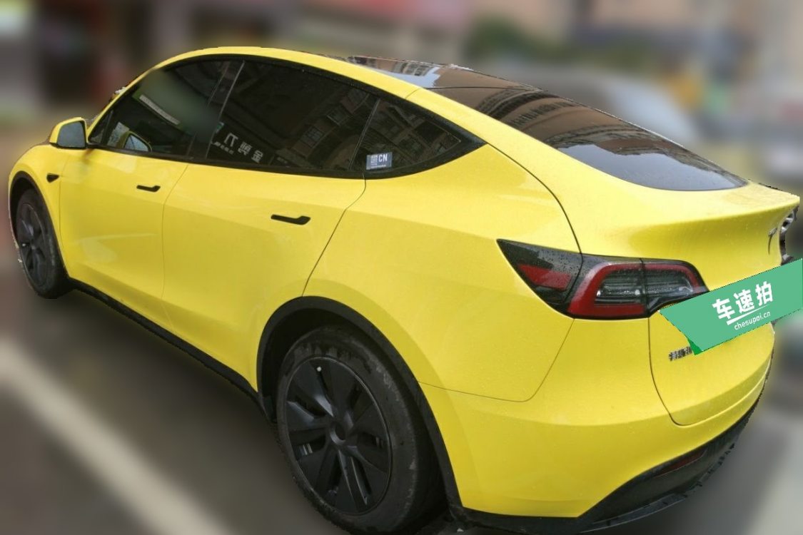 Tesla Model Y 2024 صورة سيارة #3