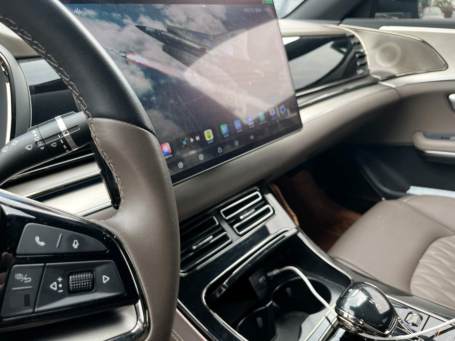 BYD Han 2023 car image #14