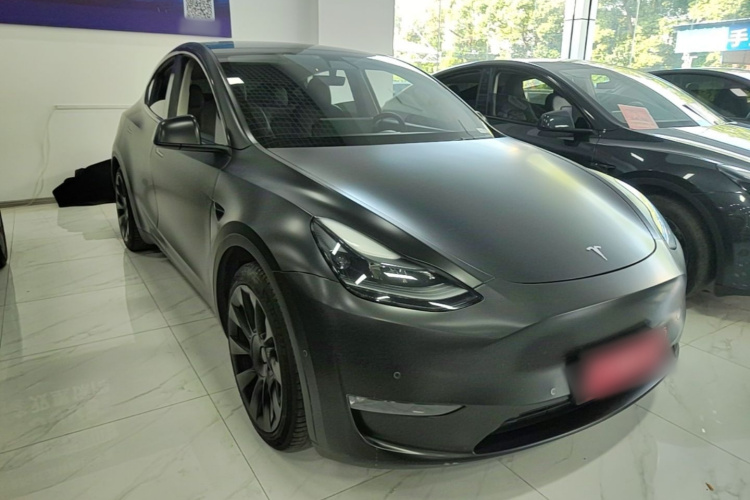 Tesla Model Y 2021 #4 Tesla Model Y 2021 car image #4