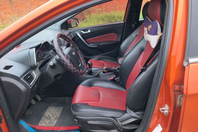 奇瑞 艾瑞泽5 2017 汽车图片 #15