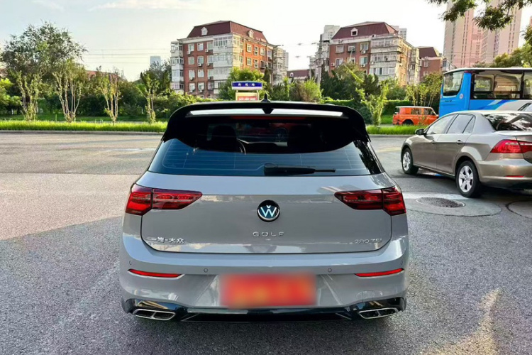 Volkswagen Golf 2025 #6 Volkswagen Golf 2025 car image #6