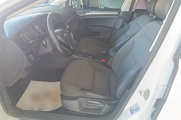 Volkswagen Golf 2019 صورة سيارة #15