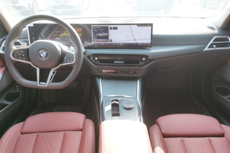 BMW 3 Series 2025 car image #10