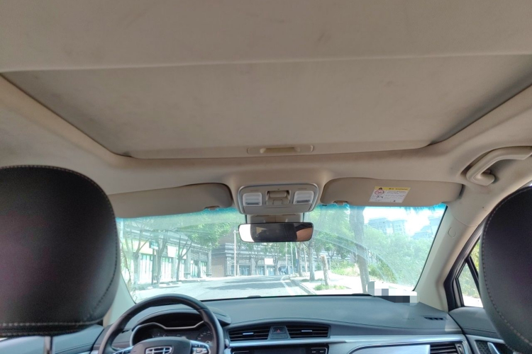 GEELY Emgrand GS 2019 car image #17