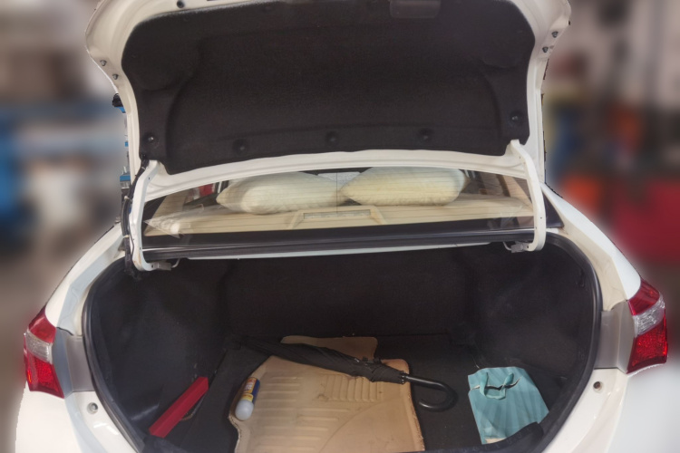 2014 #17 2014 image de voiture #17