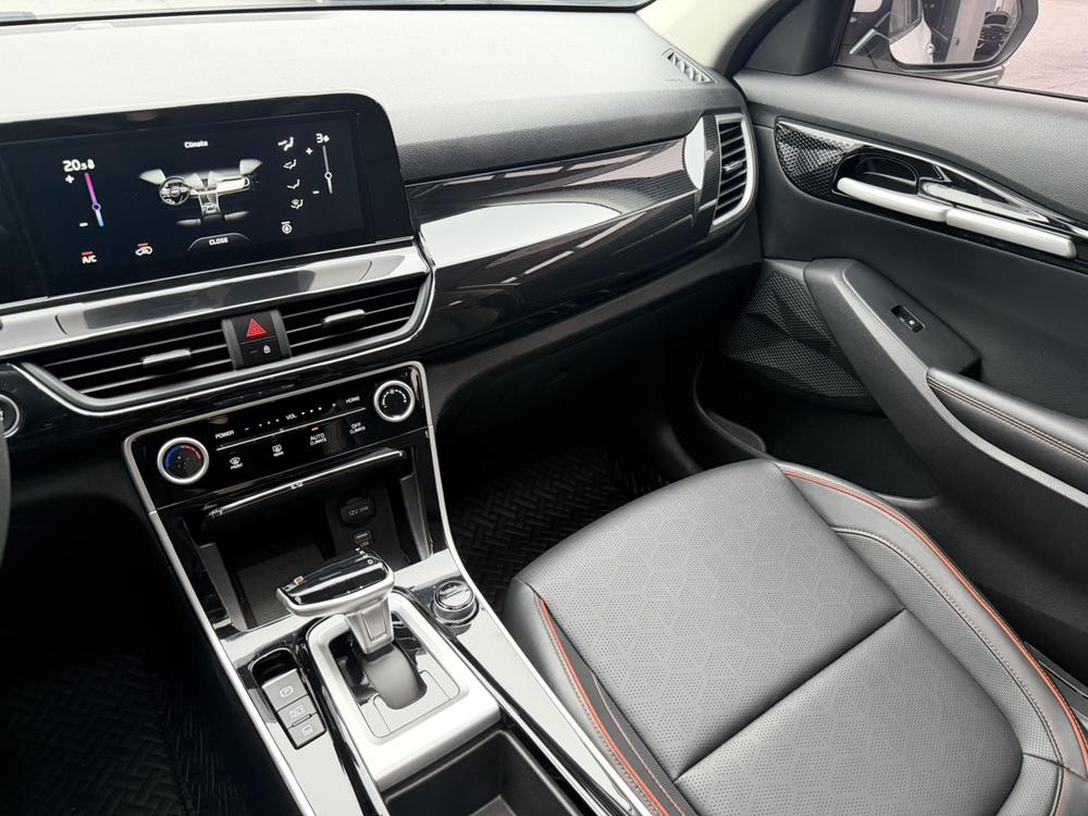 Kia Seltos 2023 car image #11