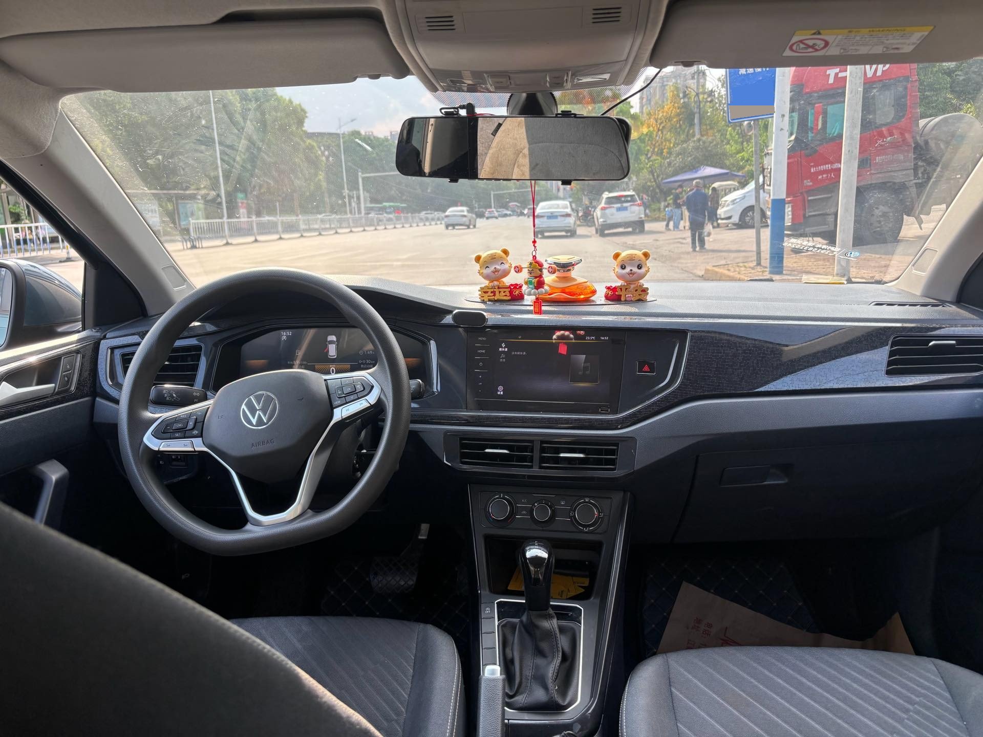 Volkswagen Lavida 2024 car image #5