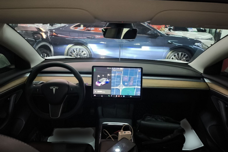 Tesla Model 3 2021 #10 Tesla Model 3 2021 car image #10