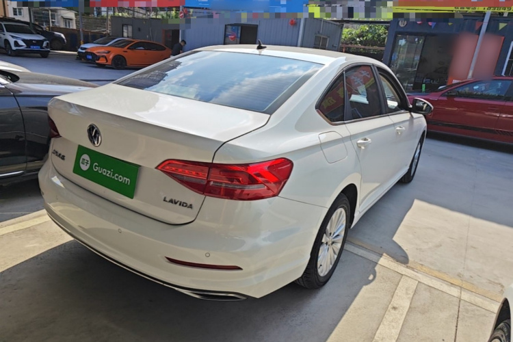 Volkswagen Lavida 2019 #7 Volkswagen Lavida 2019 car image #7