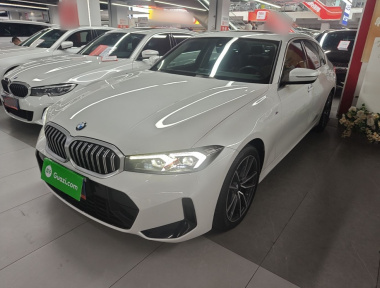 BMW 3 Series 2024 car image 