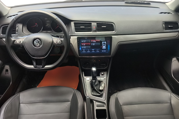 Volkswagen Lavida 2017 car image #10