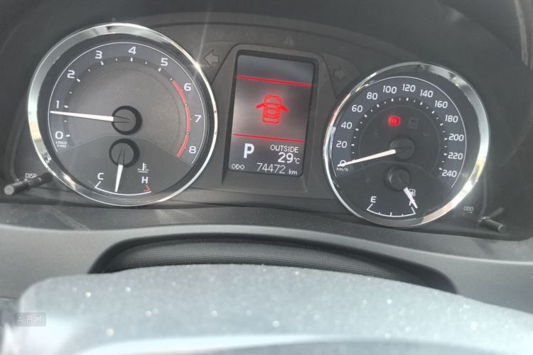 Toyota Corolla 2018 #14 Toyota Corolla 2018 car image #14
